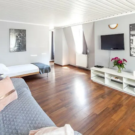 Sleepy3city Abrahama 16 Апартаменты